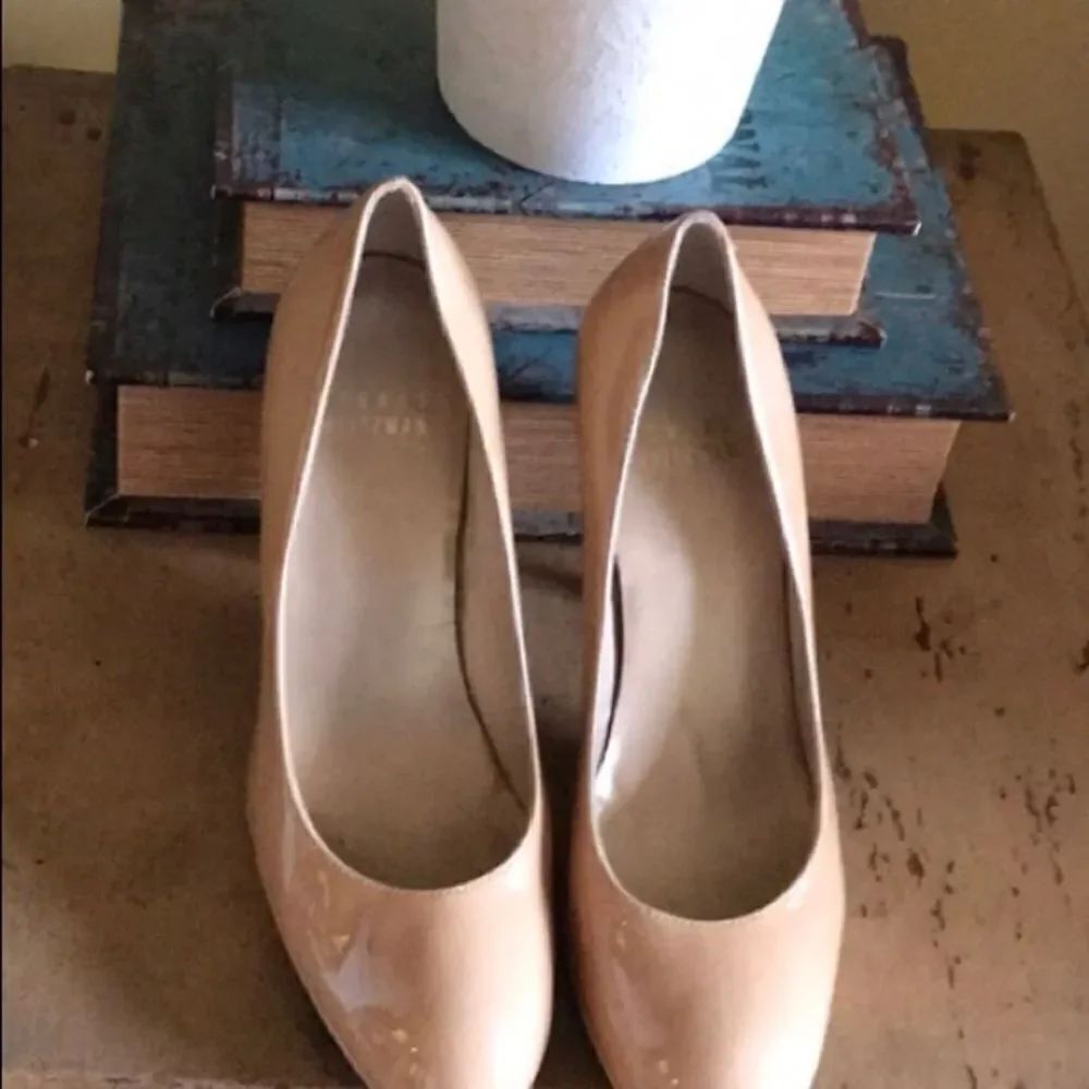 Stuart Weitzman Size 5.5 Cream Colored Heels - Picture 3 of 8